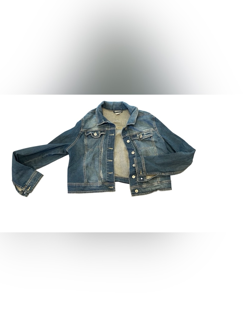 Classic Denim Jacket in Medium Blue NWOT